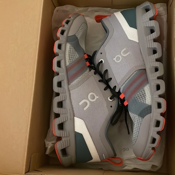 on Cloud X Shift Shoe in Alloy Red - Picture 8 of 9